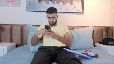 Ethan online show from April 20, 2026, 7:15 pm