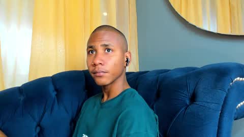 King Ethan online show from March 9, 2025, 2:43 pm