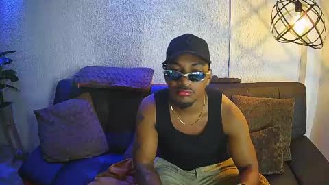 Snapshot of ethan_jons chatting on June 6, 2026, 7:29 pm Ethan online show from June 6, 2026, 7:29 pm