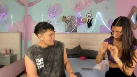 Snapshot of ethan_n_abby chatting on October 17, 2025, 7:38 pm Ethan N Abby online show from October 17, 2025, 7:38 pm
