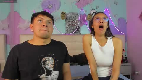 Snapshot of ethan_n_abby chatting on October 23, 2025, 4:12 am Ethan N Abby online show from October 23, 2025, 4:12 am