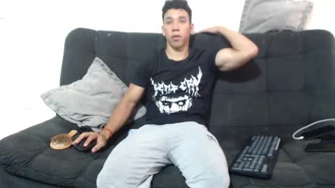 Snapshot of ethan_noir chatting on April 30, 2026, 10:03 pm Ethan Noir online show from April 30, 2026, 10:03 pm
