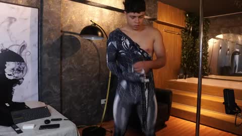 ethan_occonor online show from April 8, 2026, 12:38 pm