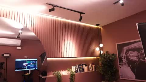 ethan_occonor online show from April 22, 2026, 12:39 pm