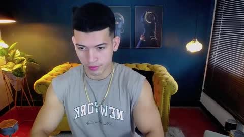 ETHAN RODGERS online show from October 15, 2025, 8:09 pm