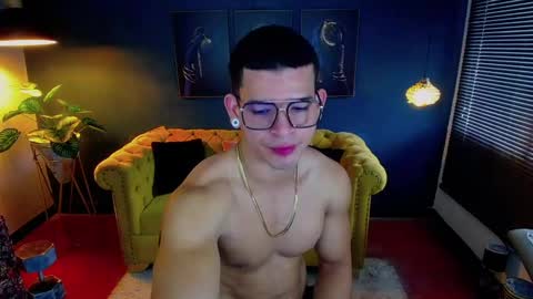 ETHAN RODGERS online show from October 27, 2025, 7:51 pm