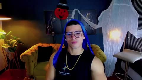 ETHAN RODGERS online show from November 3, 2025, 7:26 pm