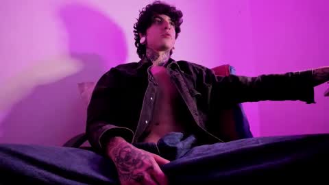 Ethan sykes online show from September 22, 2025, 2:46 am