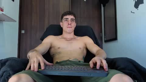 ethangreey1 online show from October 13, 2025, 9:37 pm