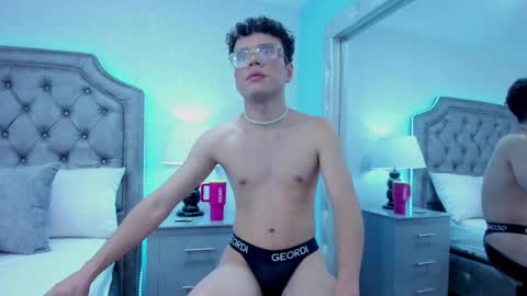 Ethan Leroy online show from October 11, 2025, 11:42 am