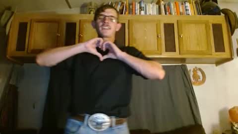 Snapshot of ethansteelexxx2 chatting on March 21, 2026, 2:38 am ethansteelexxx2 online show from March 21, 2026, 2:38 am