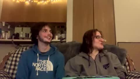 ethb0211 online show from April 4, 2026, 4:44 am