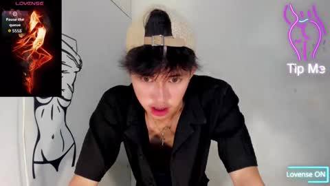 Ethan online show from October 9, 2025, 9:51 am