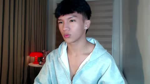 Rey online show from February 10, 2026, 2:54 pm