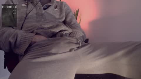 G online show from February 6, 2025, 1:21 pm