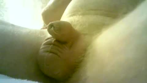 Snapshot of etim3085 chatting on May 1, 2026, 12:26 am etim3085 online show from May 1, 2026, 12:26 am