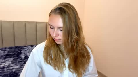 Snapshot of eugenierickel chatting on May 5, 2026, 2:25 pm Alice online show from May 5, 2026, 2:25 pm