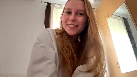 Snapshot of eugenierickel chatting on June 9, 2026, 3:23 pm Alice online show from June 9, 2026, 3:23 pm