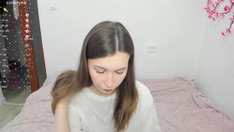 Veronica Tiia Lilith left to right online show from March 12, 2026, 11:11 pm