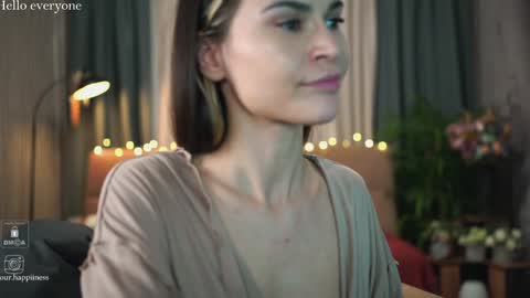 Mira online show from December 19, 2024, 7:18 pm