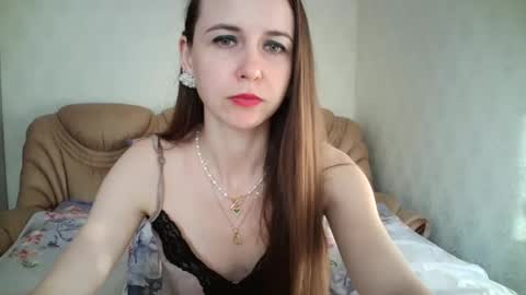eva00186 online show from February 13, 2025, 1:05 pm