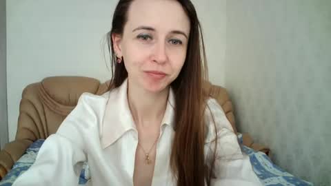 eva00186 online show from February 26, 2025, 8:04 am