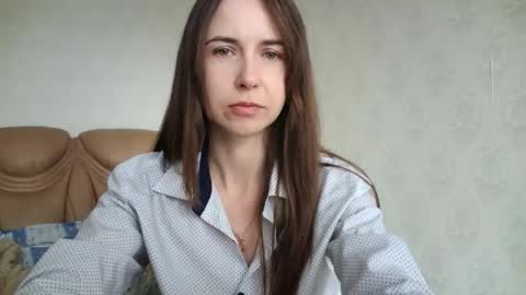 eva00186 online show from April 19, 2026, 9:52 am