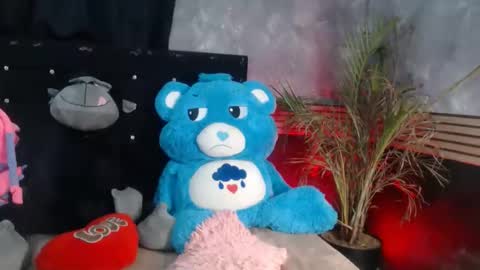 eva_06 online show from February 11, 2026, 12:15 am