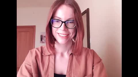 Eva online show from October 24, 2025, 2:02 pm