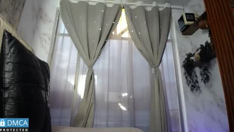 eva delight online show from September 15, 2025, 11:10 am