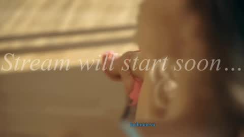 Snapshot of eva_fashionista chatting on June 6, 2026, 8:24 pm Eva online show from June 6, 2026, 8:24 pm
