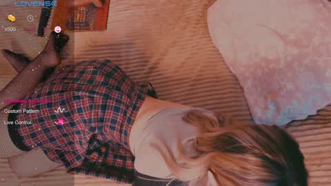 Eva online show from December 10, 2024, 6:01 am