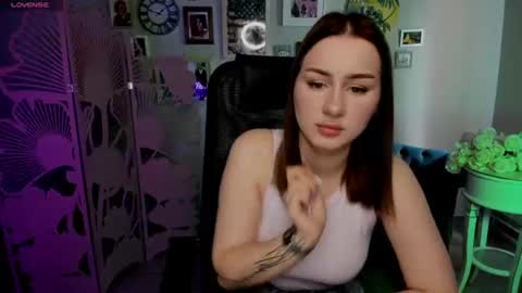 Eva online show from June 14, 2026, 5:42 am