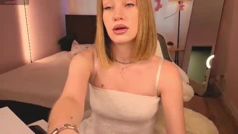 Snapshot of eva_hamilton chatting on July 21, 2026, 12:57 am eva hamilton online show from July 21, 2026, 12:57 am