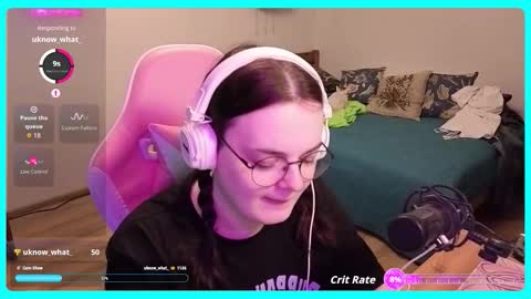 Snapshot of eva_katt chatting on November 10, 2025, 1:21 pm Gamer Katt online show from November 10, 2025, 1:21 pm