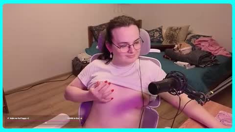Snapshot of eva_katt chatting on February 5, 2026, 3:05 pm Gamer Katt online show from February 5, 2026, 3:05 pm