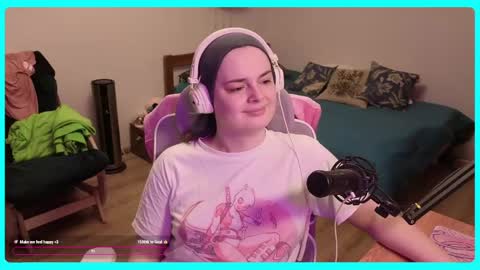 Snapshot of eva_katt chatting on May 19, 2026, 12:55 pm Gamer Katt online show from May 19, 2026, 12:55 pm