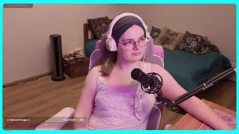Snapshot of eva_katt chatting on June 9, 2026, 1:34 pm Gamer Katt online show from June 9, 2026, 1:34 pm
