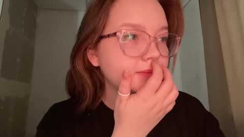 eva_kittenn online show from January 15, 2026, 10:09 am