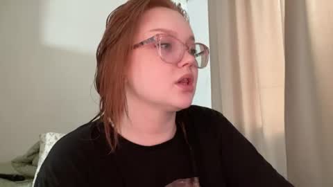 Snapshot of eva_kittenn chatting on June 29, 2026, 10:15 am eva_kittenn online show from June 29, 2026, 10:15 am