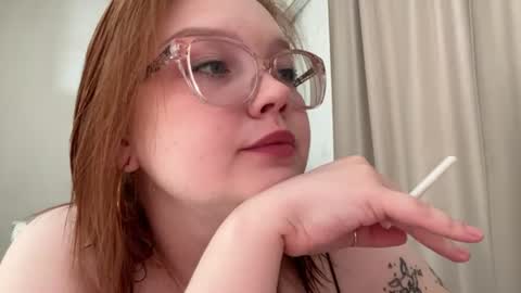 Snapshot of eva_kittenn chatting on July 22, 2026, 1:25 pm eva_kittenn online show from July 22, 2026, 1:25 pm