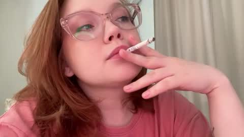 Snapshot of eva_kittenn chatting on July 28, 2026, 2:05 pm eva_kittenn online show from July 28, 2026, 2:05 pm