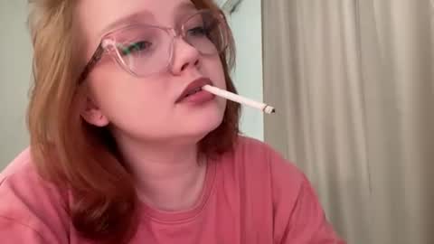 Snapshot of eva_kittenn chatting on July 28, 2026, 2:24 pm eva_kittenn online show from July 28, 2026, 2:24 pm