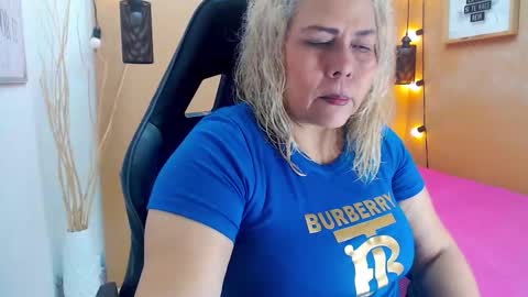 Snapshot of eva_love49 chatting on November 17, 2025, 12:00 pm eva_love49 online show from November 17, 2025, 12:00 pm