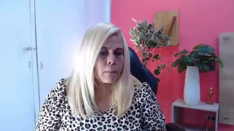 Snapshot of eva_love49 chatting on July 6, 2026, 6:54 pm eva_love49 online show from July 6, 2026, 6:54 pm