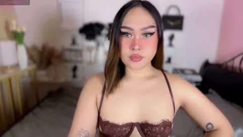 Queen Eva Mazikeen online show from February 15, 2026, 5:15 am