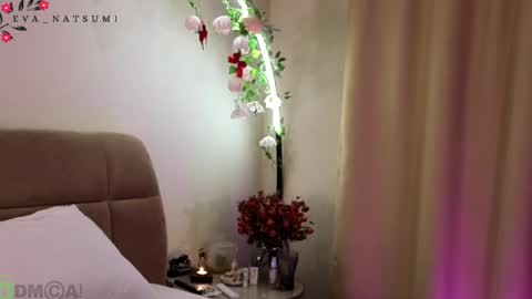 Snapshot of eva_natsumi chatting on June 5, 2026, 6:02 pm Eva online show from June 5, 2026, 6:02 pm