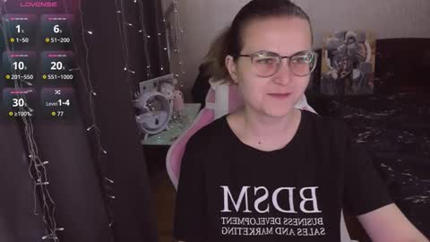 Eva online show from October 19, 2025, 10:27 am