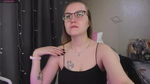 Snapshot of eva_orchid chatting on April 26, 2026, 10:24 am Eva online show from April 26, 2026, 10:24 am
