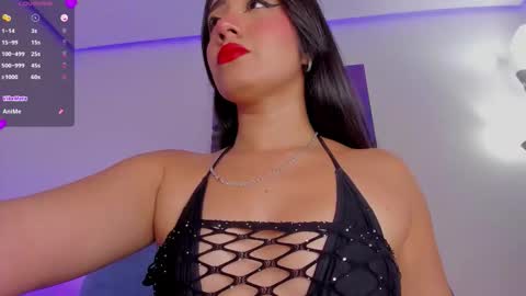 Snapshot of eva_rain chatting on October 27, 2025, 5:22 am Eva online show from October 27, 2025, 5:22 am